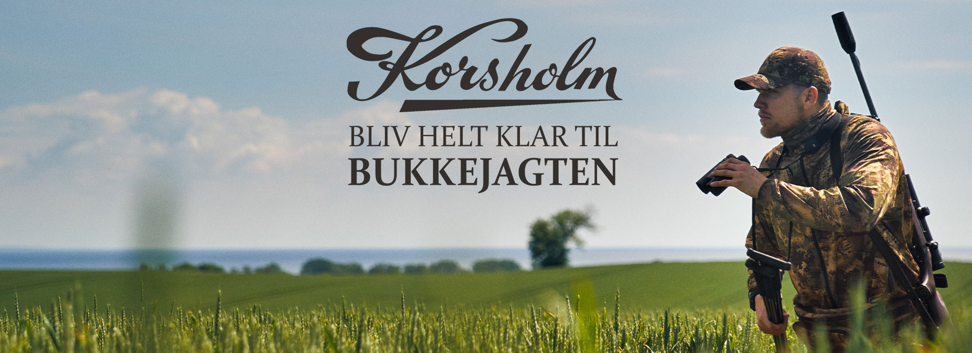 Billede af en jæger og Korsholm logo ved siden af ham